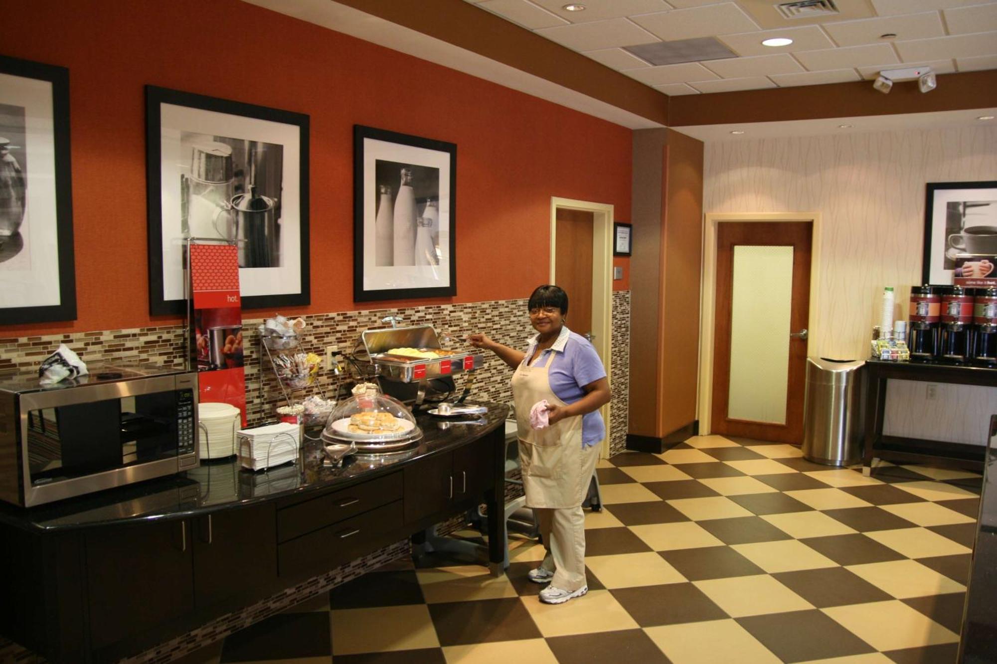 Hampton Inn Turnersville Блэквуд Экстерьер фото